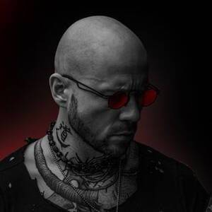 Bleach veneers – Viktor Scherbakov